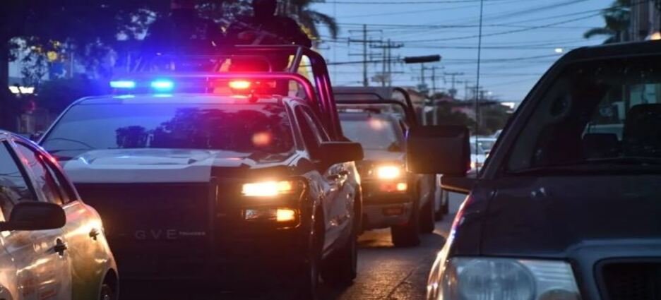 Encuentran una vagoneta con aparente sangre humana