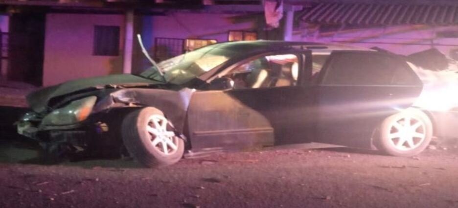 Tres heridos por una volcadura en El Pitahayal, Guasave