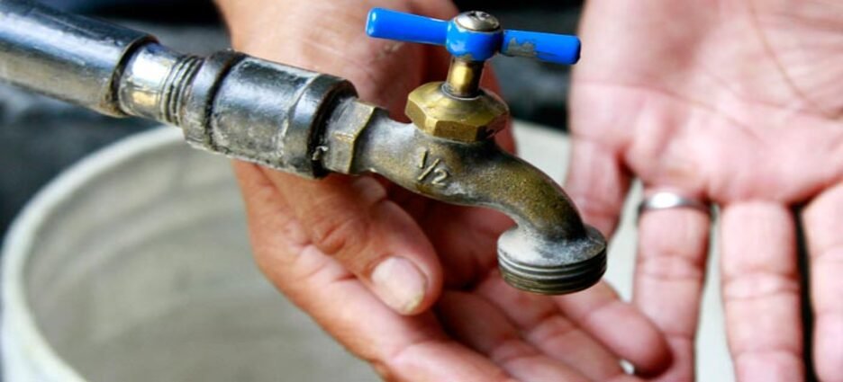 Familias sin agua por que CFE le quita la luz a Jumapas
