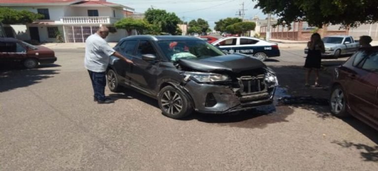 Por pasarse el alto provoca accidente vial