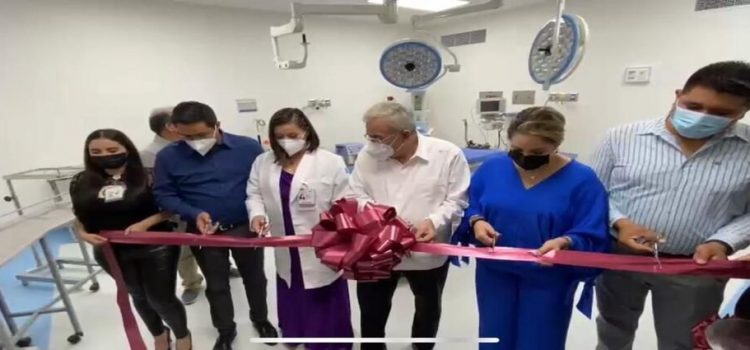 Rubén Rocha inaugura quirófanos en el Hospital de la mujer