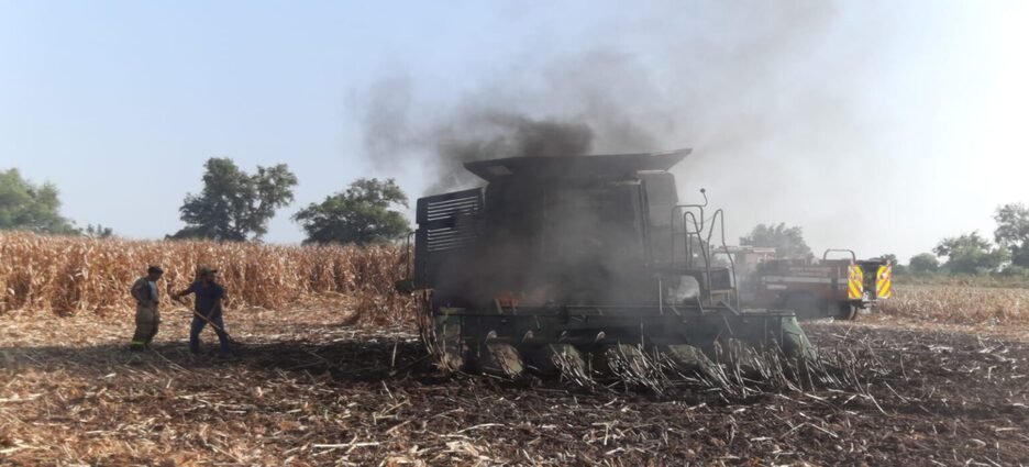 Se incendia una trilladora en Guasave