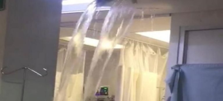Se cae el techo del Hospital General de Guasave