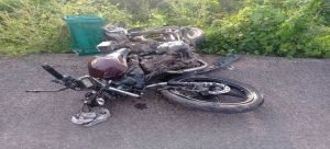 Atropellan a una pareja por la carretera