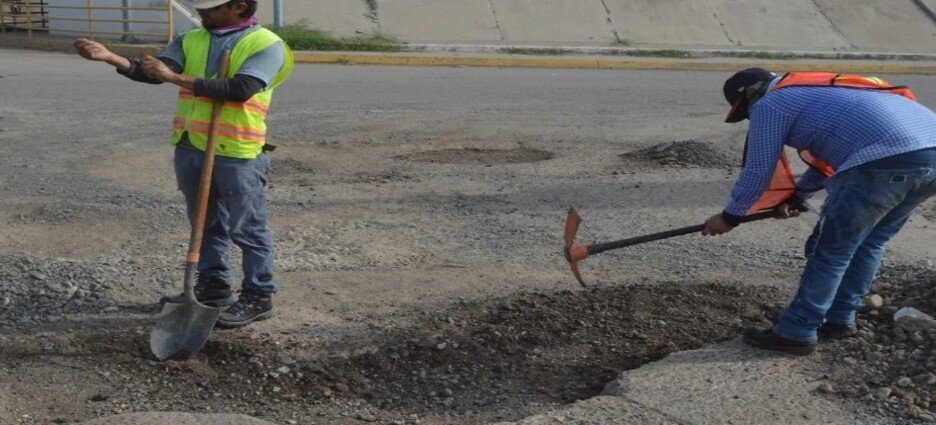 El municipio de guasave espera material adecuado para bacheo