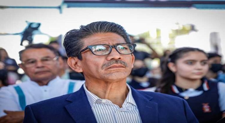 El alcalde advierte que continuarán los cambios en su gabinete
