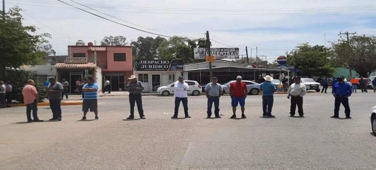 Policías jubilados de Guasave piden ganar lo mismo que los de Culiacán