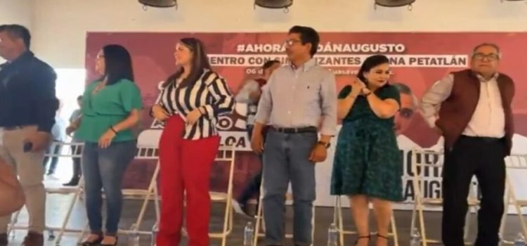El alcalde asistió al mitin a favor de Adán Augusto López