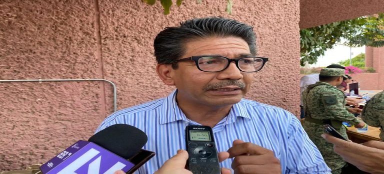 Martín Ahumada Quintero advierte con despidos a sus funcionarios