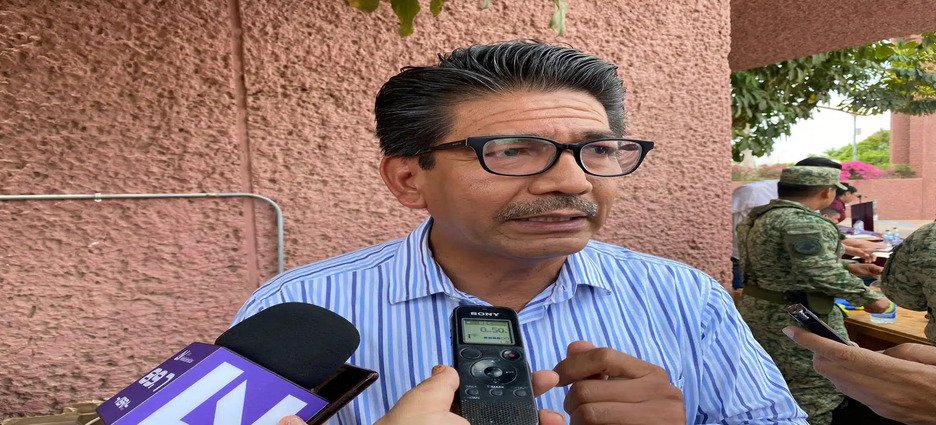 Martín Ahumada Quintero advierte con despidos a sus funcionarios