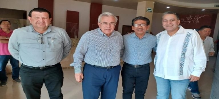 Se reunieron Rubén Rocha Moya y el alcalde Martín Ahumada