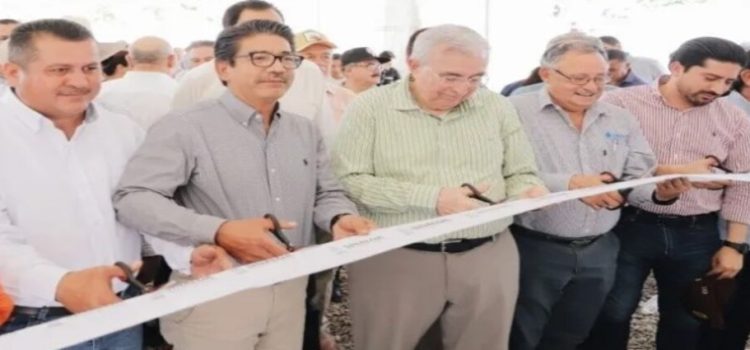 Rubén Rocha y Martín Ahumada inauguraron la planta potabilizadora de La Brecha