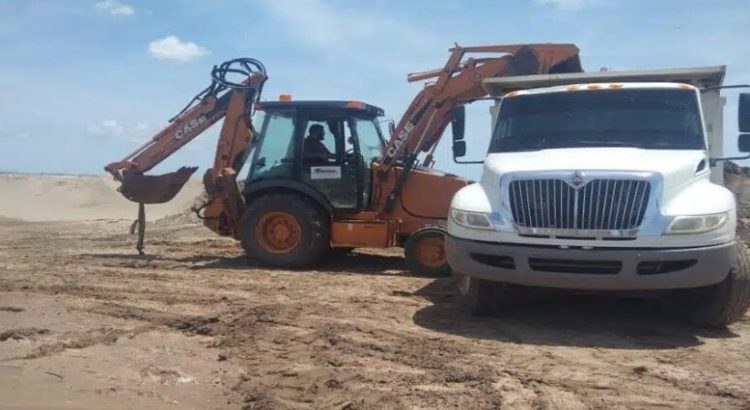 Dirección de Obras y Servicios Públicos atendió la zona de la Boca del Río y playa Las Glorias