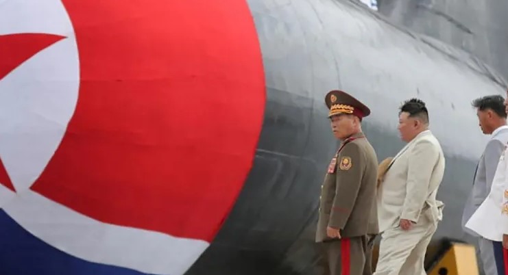 Construye Corea del Norte un submarino nuclear