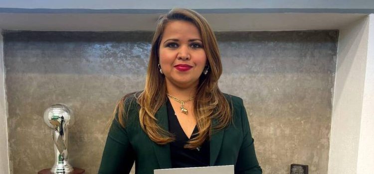 Denuncian por malos manejos a la directora General del Cecyte en Sinaloa