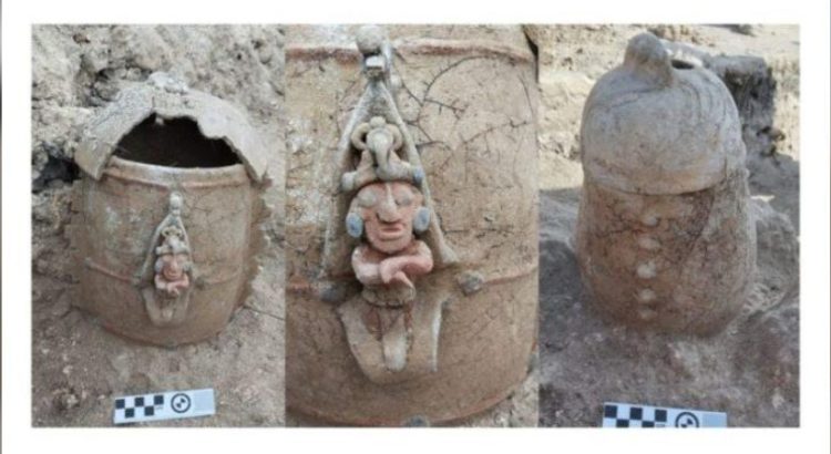 Hallan urna funeraria con imagen del Dios del Maíz en el Tramo 7 del Tren Maya