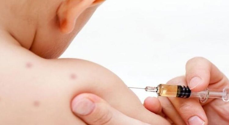 Sinaloa inicia programa de vacunación contra sarampión por alerta mundial