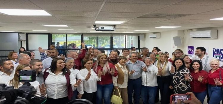 Morena registra sus candidatos a las alcaldías y diputaciones locales en Sinaloa