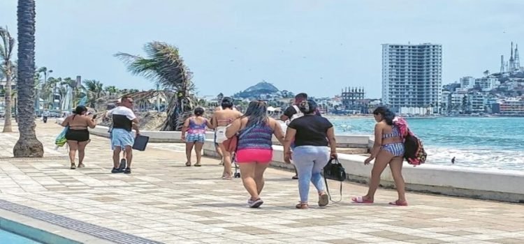 Sinaloa espera una proyección económica de 10 mil 643 mdp por este verano Sinaloa espera una proyección económica de 10 mil 643 mdp por este verano