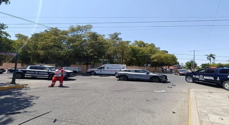 Accidente vial en el bulevar 16 de Septiembre