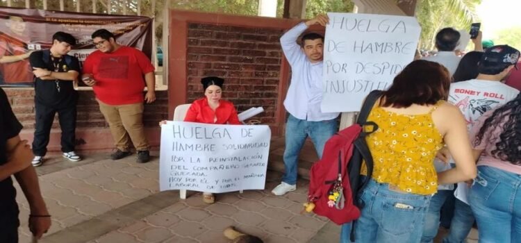 Trabajador realiza la primera huelga de hambre en la UAdeO Guasave Trabajador realiza la primera huelga de hambre en la UAdeO Guasave