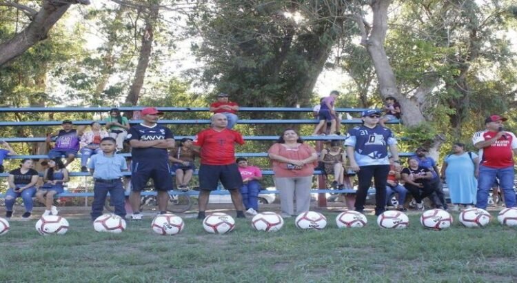 Arranca oficialmente el Torneo de Barrios de Los Ángeles del Triunfo