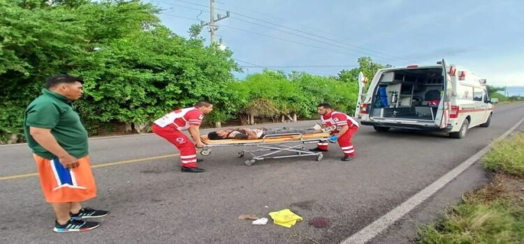 Localizan a joven lesionado sobre la carretera Guasave-Nío